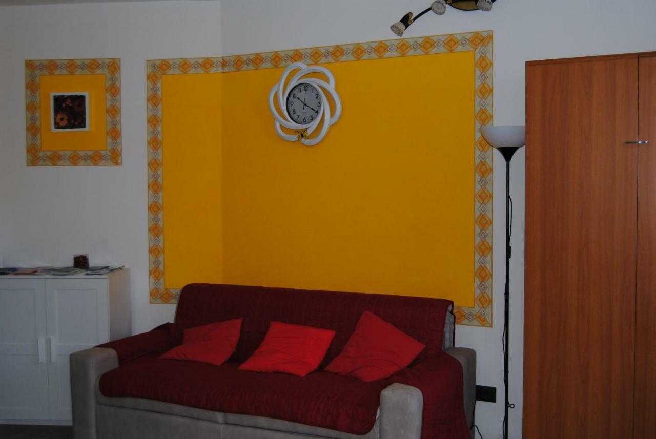 Apartamento Casa Da Greta Lezzeno Exterior foto